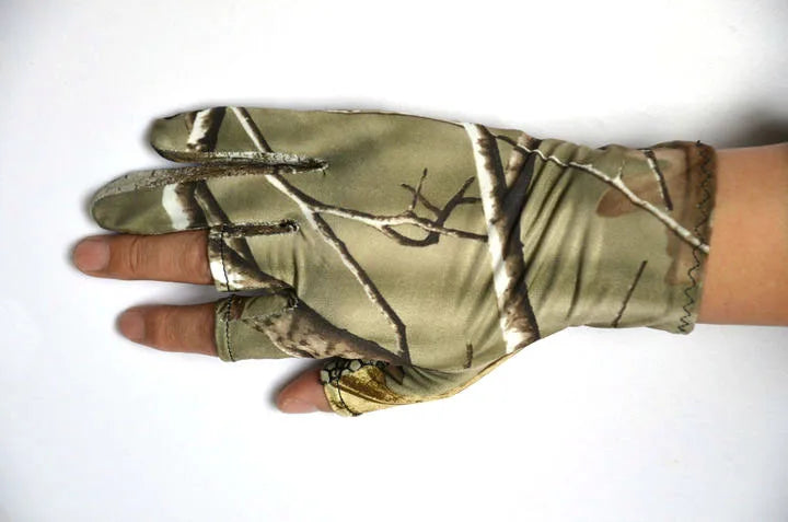 Fingerless Camo Gloves